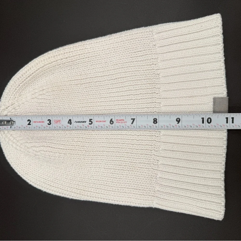 Adidas Classic White Knit Hat - Picture 6 of 7